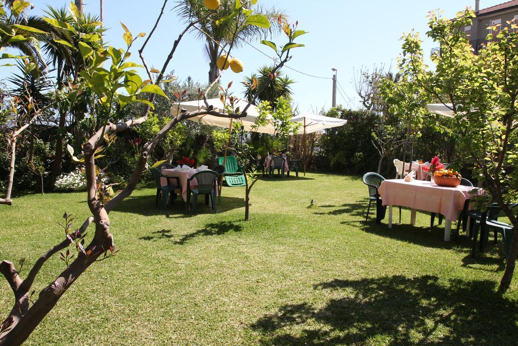 Villa Delle Vacanze Fiumefreddo di Sicilia Kültér fotó